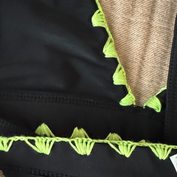 Lovers + Friends Black Bikini TOP with Neon Green Trim - Picture 4 of 4